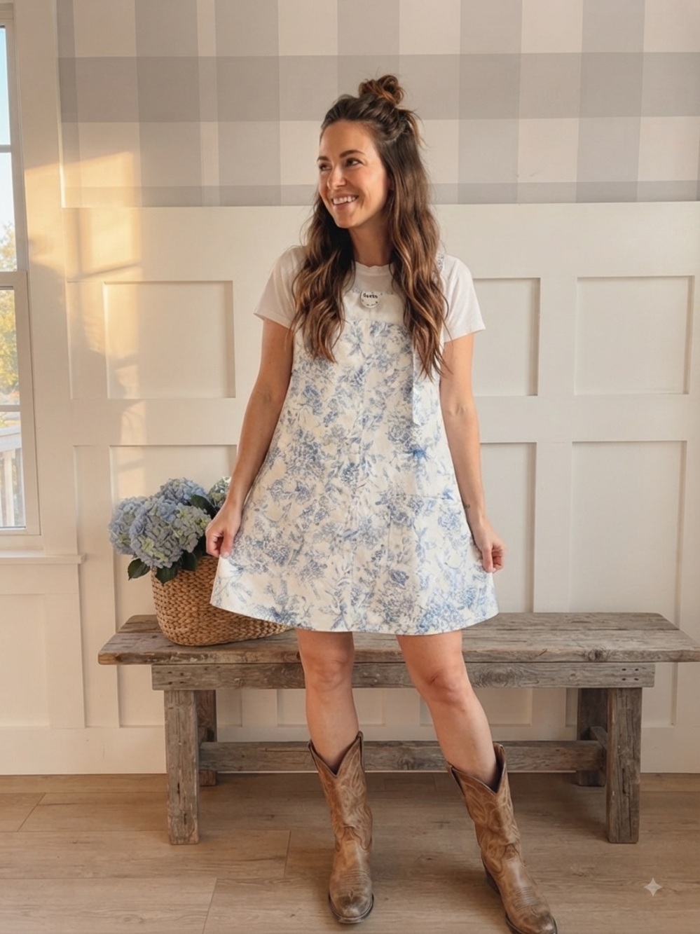 ARULA White and Light Blue Floral Swing Mini Dress XL